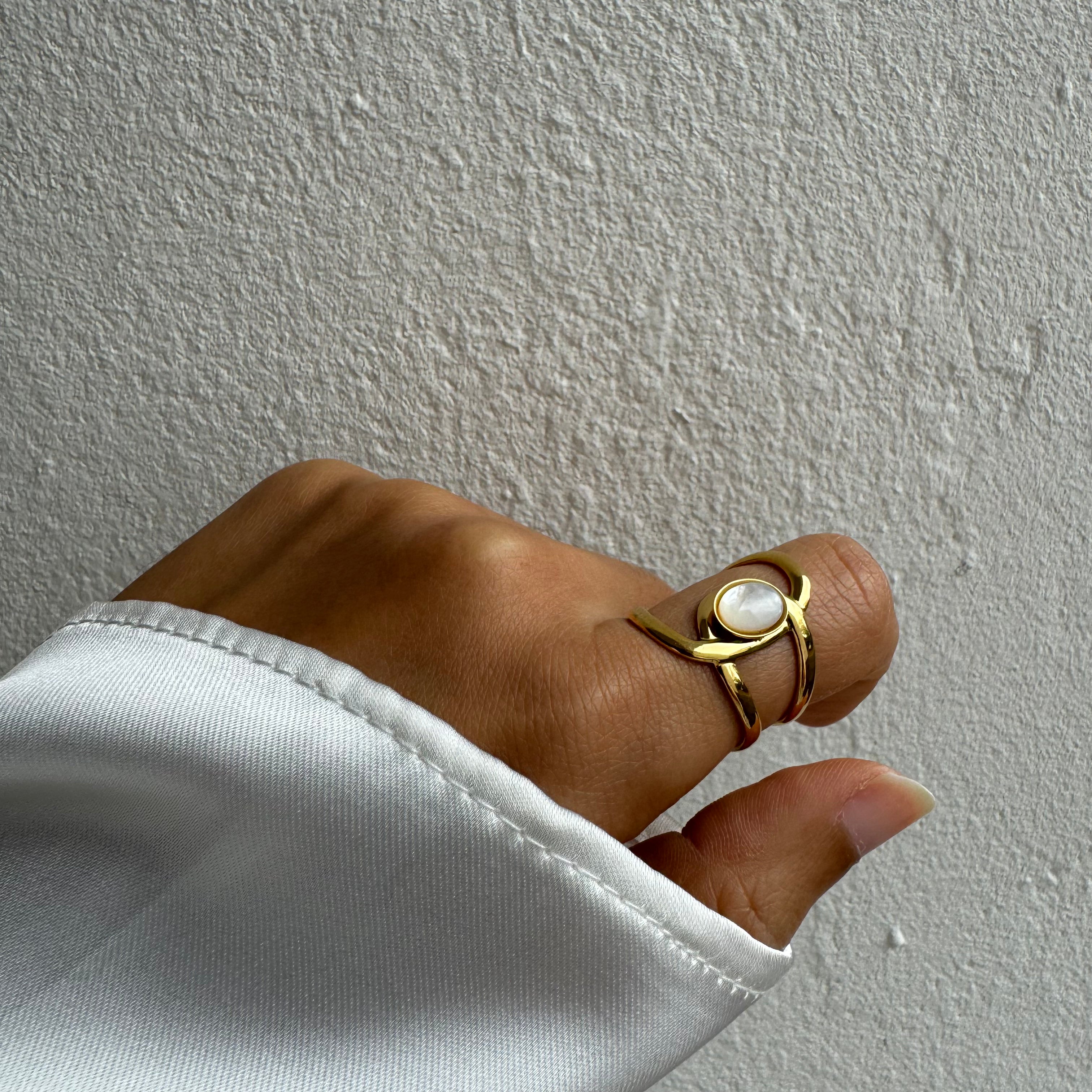 The Espera ring